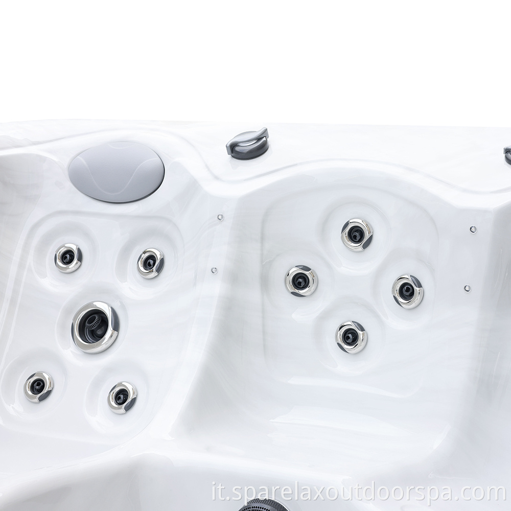 Massage bathtub